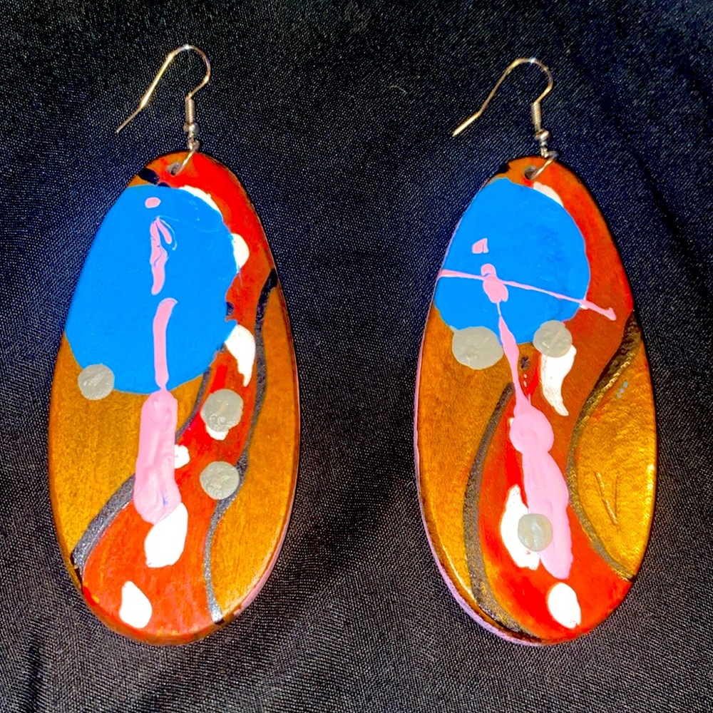 Culture Growth Ear Art